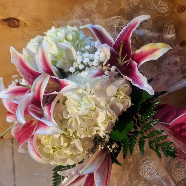 Cincinnati Bouquets-The Cincinnati Stargazer