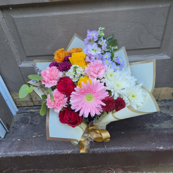 Je Taime Standing Bouquet2 Je Taime Standing Bouquet